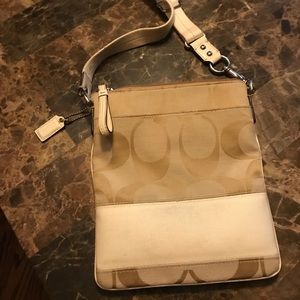 Coach messenger crossbody
